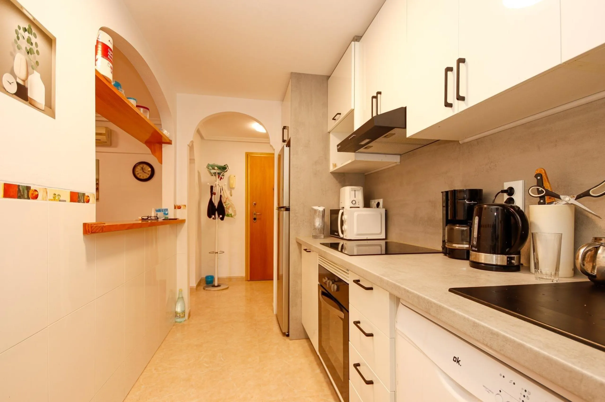 APARTAMENTO DE 2 DORMITORIOS 2 BAÑOS CON TERRAZA EN PLAYA FLAMENCA URB. LAGUNA GOLF