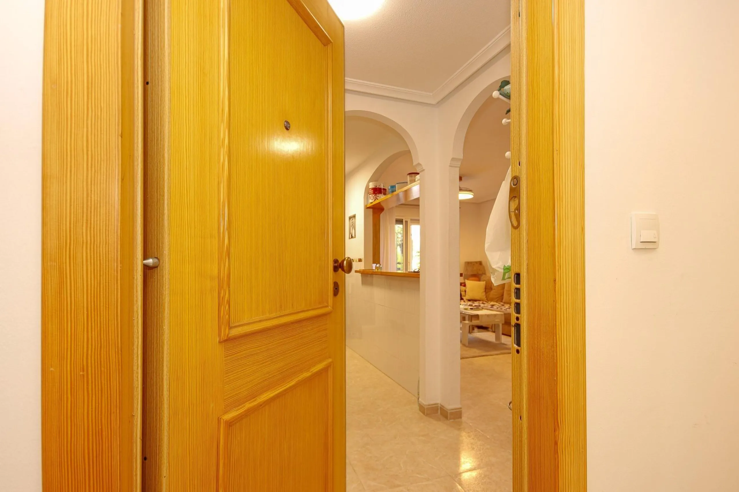 APARTAMENTO DE 2 DORMITORIOS 2 BAÑOS CON TERRAZA EN PLAYA FLAMENCA URB. LAGUNA GOLF
