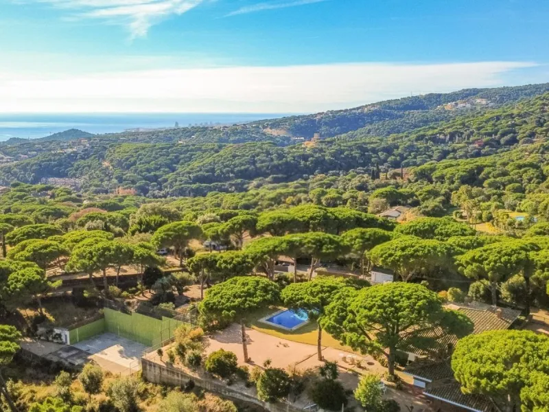 Single-Storey Mediterranean Villa with Sea Views in Sant Andreu de Llavaneres, Barcelona