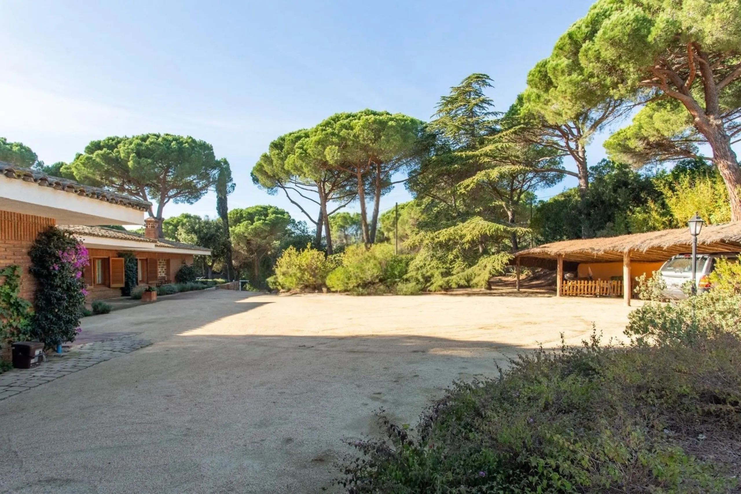 Single-Storey Mediterranean Villa with Sea Views in Sant Andreu de Llavaneres, Barcelona