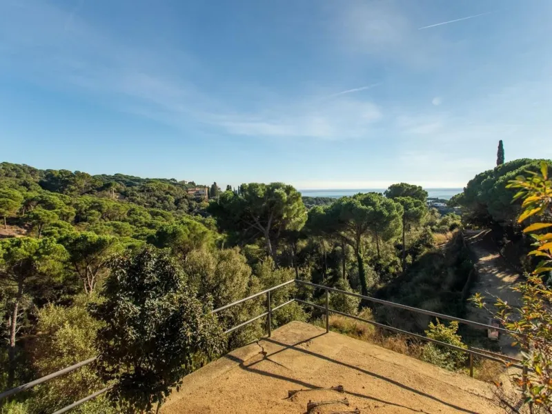 Single-Storey Mediterranean Villa with Sea Views in Sant Andreu de Llavaneres, Barcelona