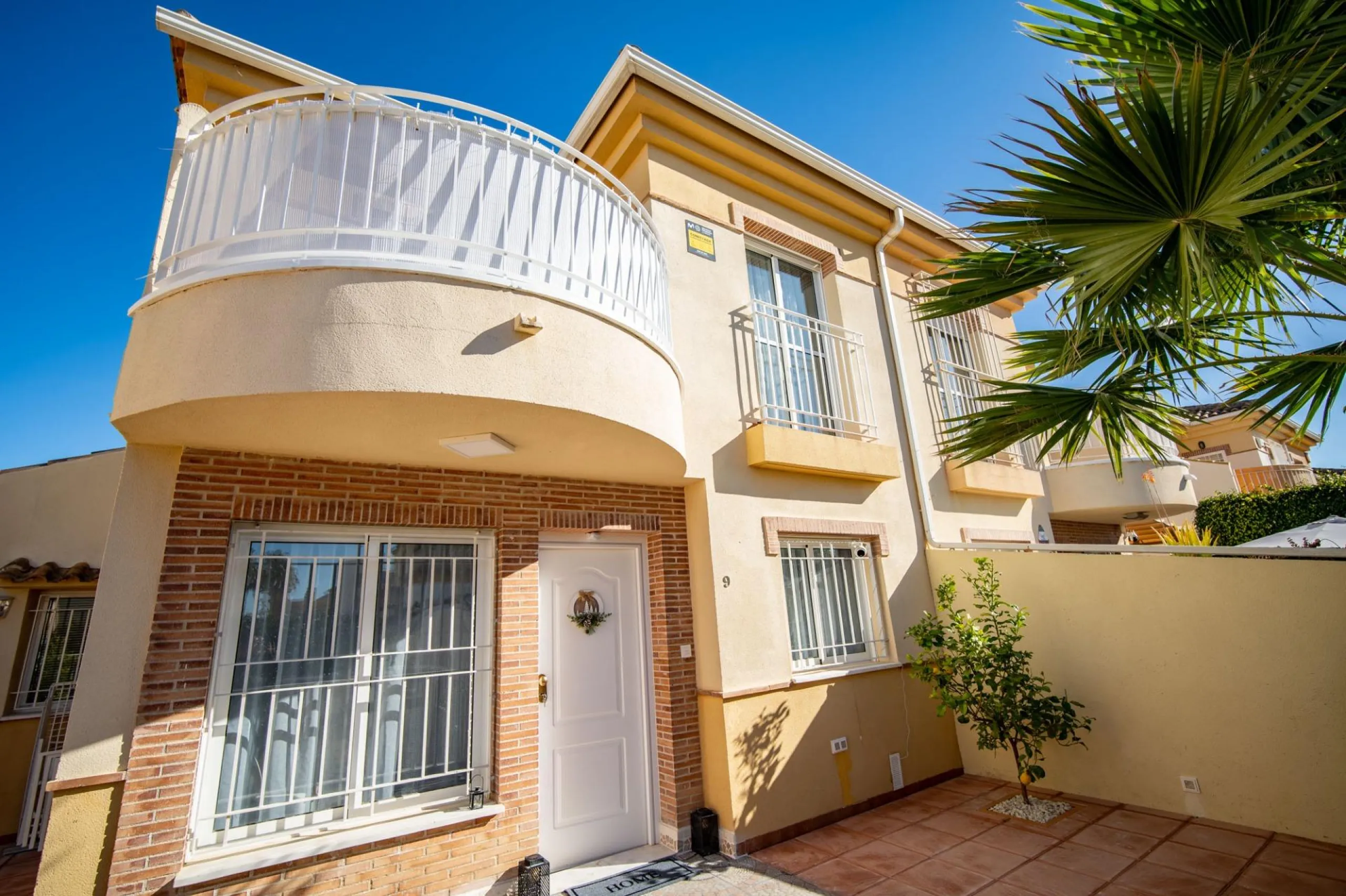 Attractive Semi-Detached House in Rojales, Lo Marabú Area - Ideal for Moving In