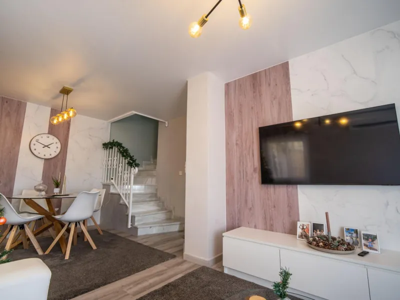 Attractive Semi-Detached House in Rojales, Lo Marabú Area - Ideal for Moving In