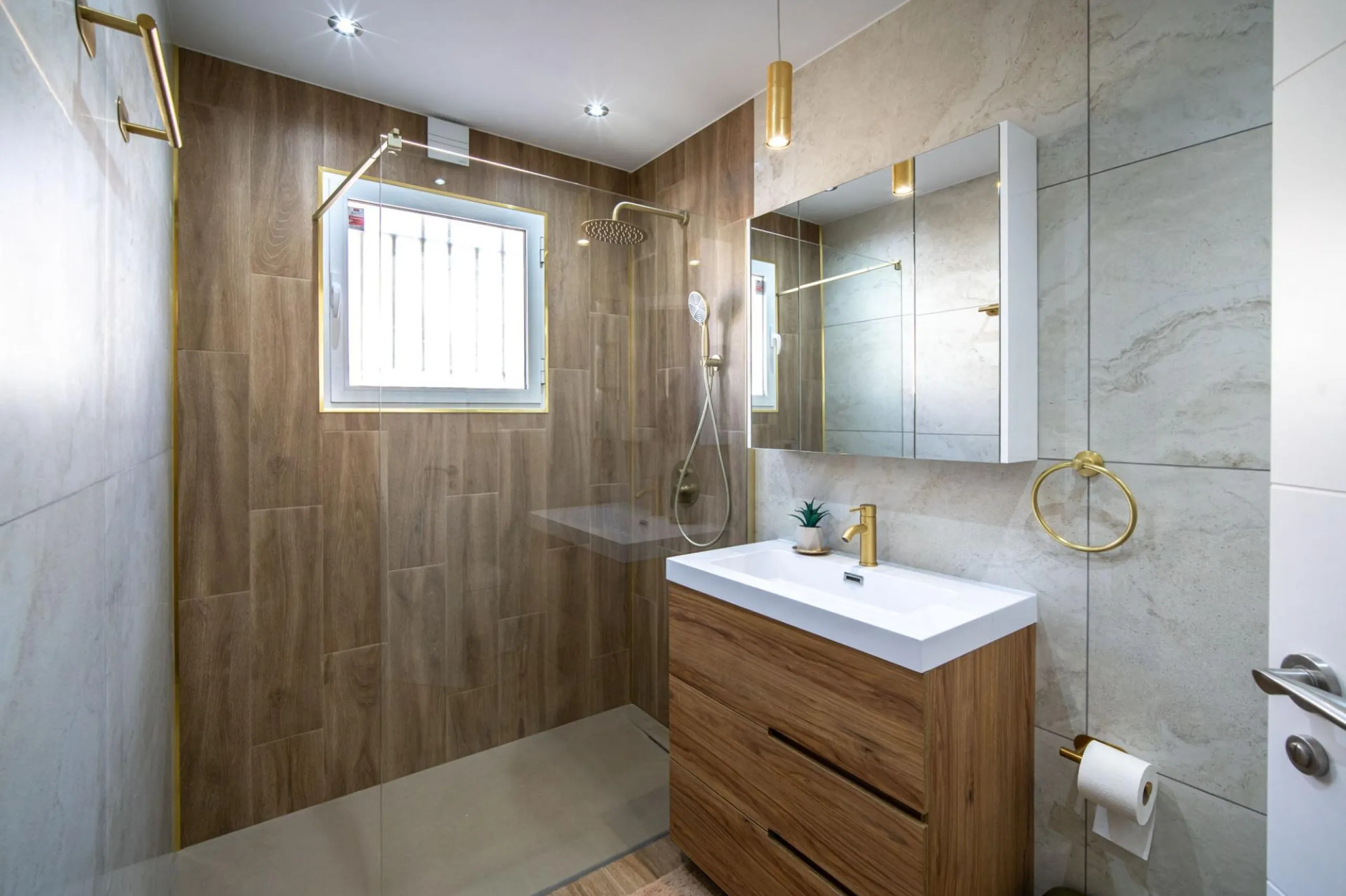 Attractive Semi-Detached House in Rojales, Lo Marabú Area - Ideal for Moving In
