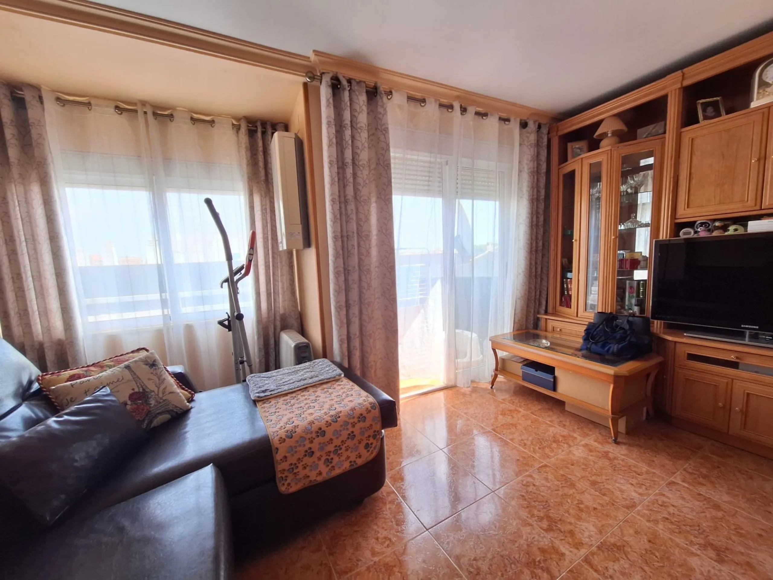APARTMENT FOR SALE SAN AGUSTIN - 2 ROOMS RENOVATED 3RD FLOOR