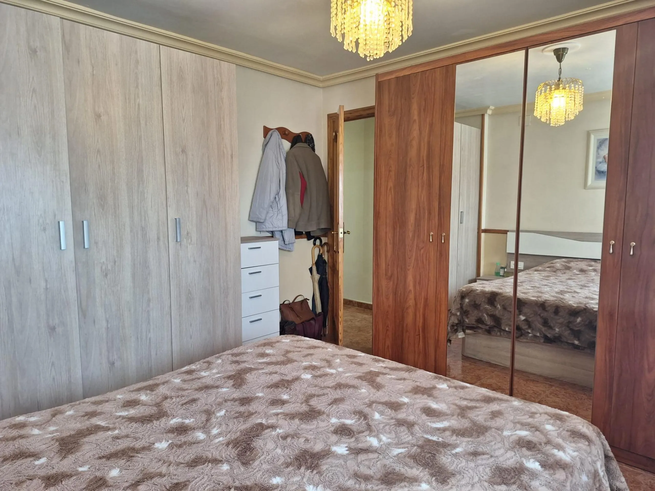 APARTMENT FOR SALE SAN AGUSTIN - 2 ROOMS RENOVATED 3RD FLOOR