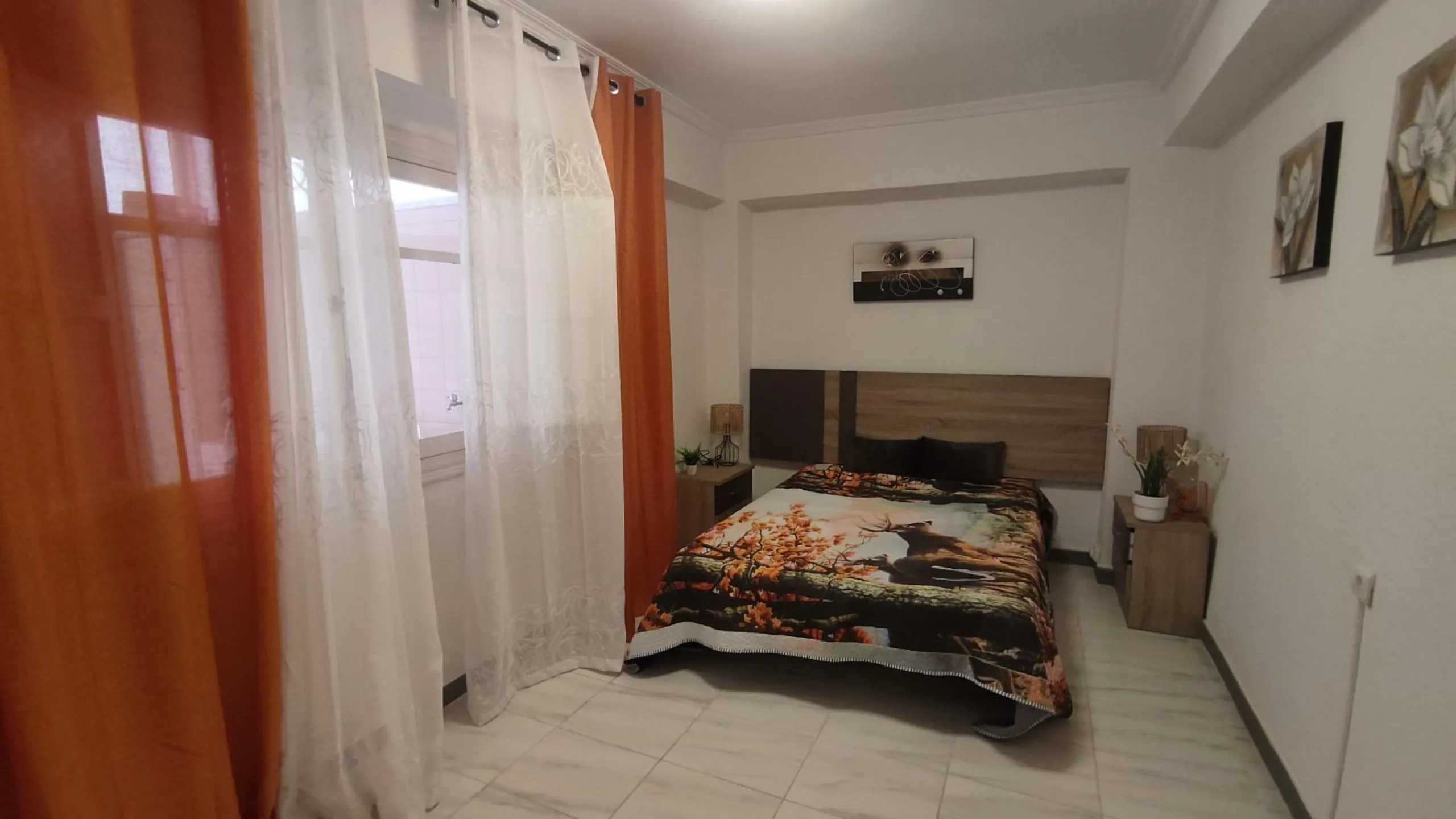Piso amplio con un patio propio en Benalua