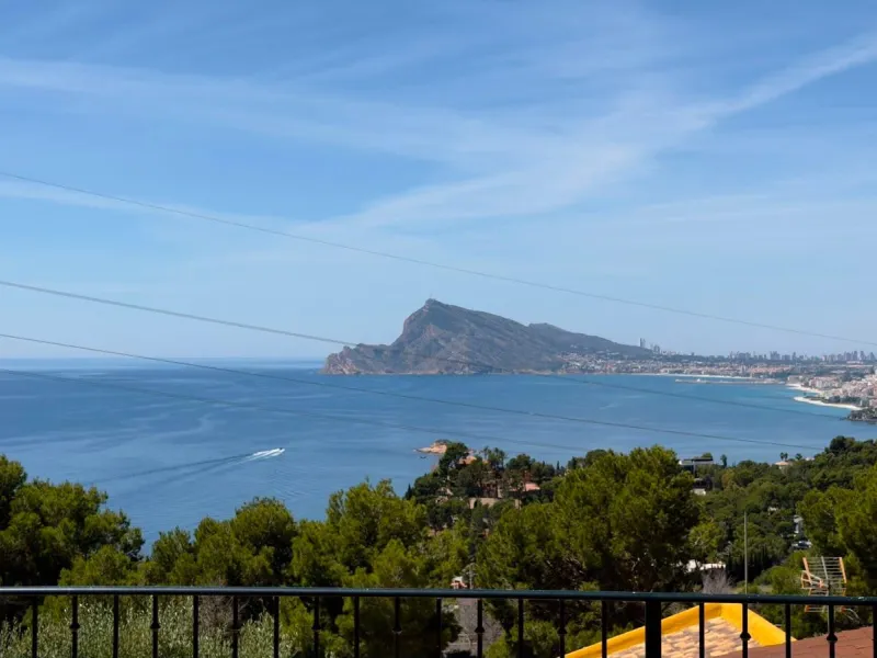 Exclusive chalet in Altea Hills: luxury, privacy and dreamlike views of the Mediterranean ✨