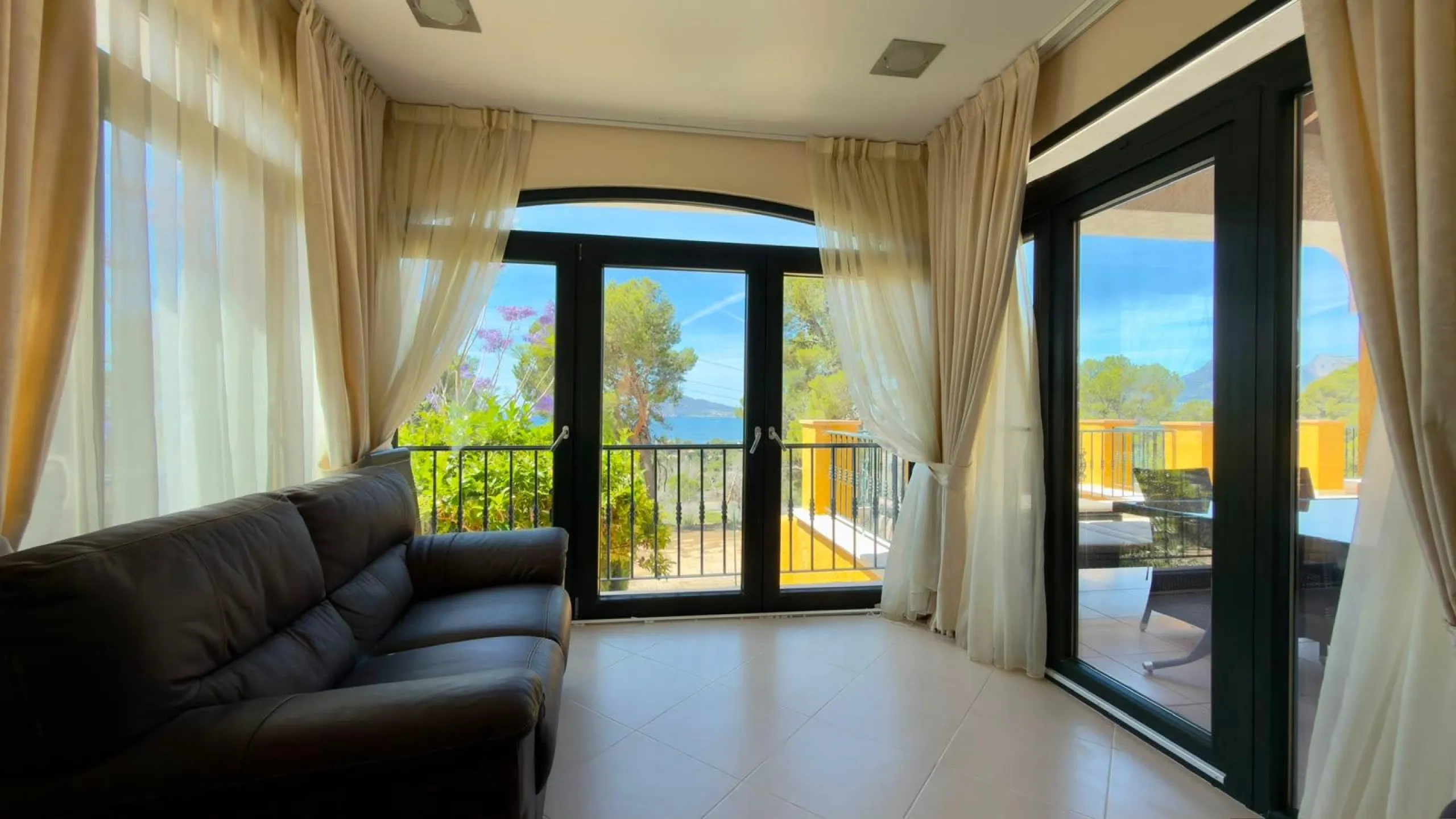 Exclusive chalet in Altea Hills: luxury, privacy and dreamlike views of the Mediterranean ✨
