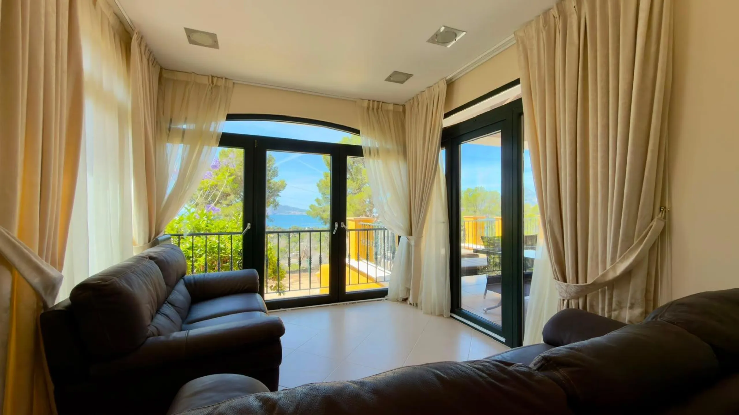 Exclusive chalet in Altea Hills: luxury, privacy and dreamlike views of the Mediterranean ✨