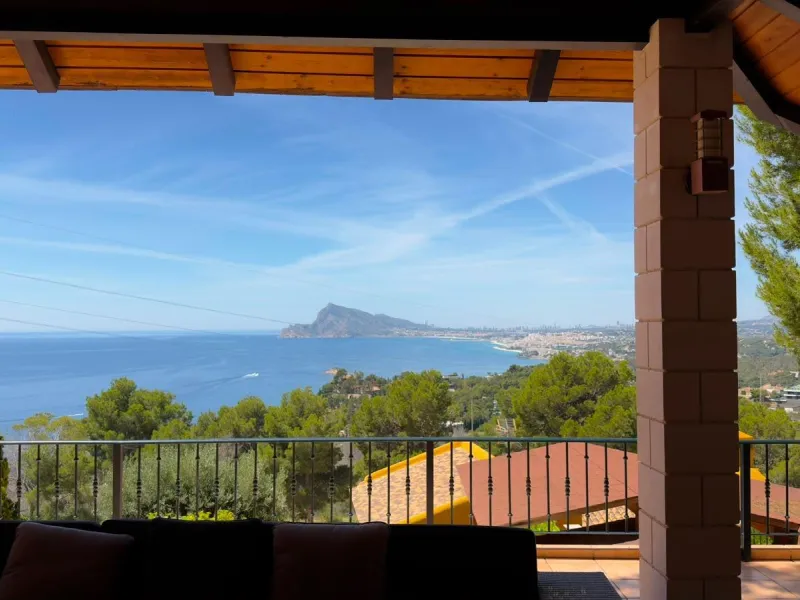 Exclusive chalet in Altea Hills: luxury, privacy and dreamlike views of the Mediterranean ✨