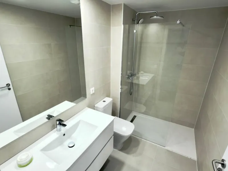 Spectacular New Apartment in the Golden Mile of Alicante