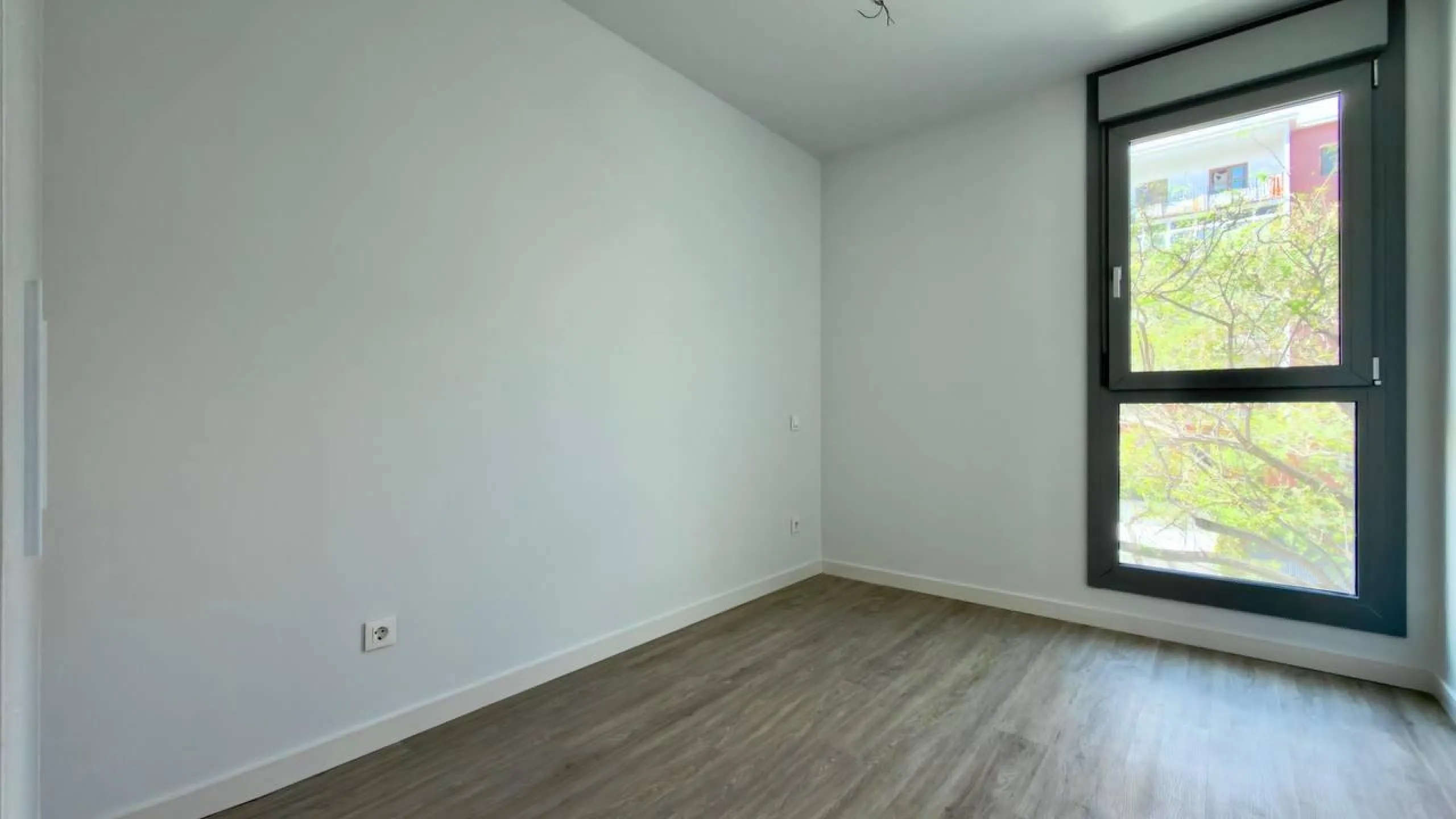 Spectacular New Apartment in the Golden Mile of Alicante