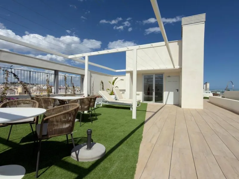 Spectacular New Apartment in the Golden Mile of Alicante