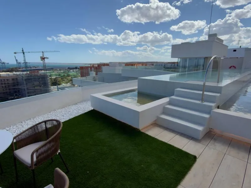Spectacular New Apartment in the Golden Mile of Alicante
