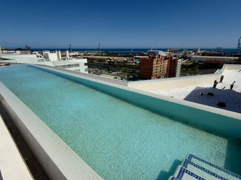Spectacular New Apartment in the Golden Mile of Alicante