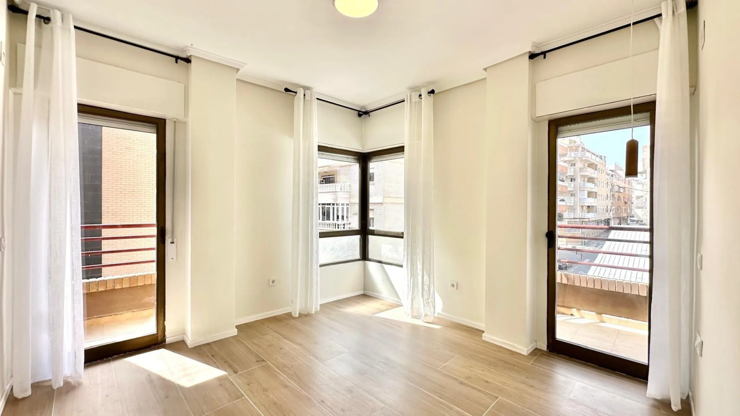 APARTAMENTO REFORMADO COMPLETAMENTE DE 3 HAB2 BAÑOS