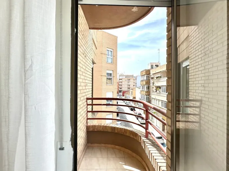 APARTAMENTO REFORMADO COMPLETAMENTE DE 3 HAB2 BAÑOS