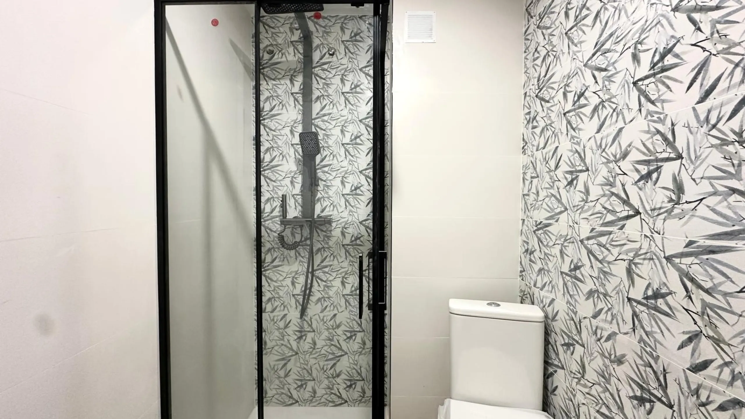 APARTAMENTO REFORMADO COMPLETAMENTE DE 3 HAB2 BAÑOS
