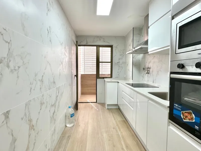 APARTAMENTO REFORMADO COMPLETAMENTE DE 3 HAB2 BAÑOS
