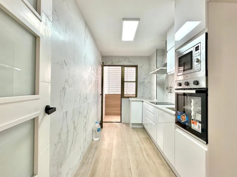 APARTAMENTO REFORMADO COMPLETAMENTE DE 3 HAB2 BAÑOS
