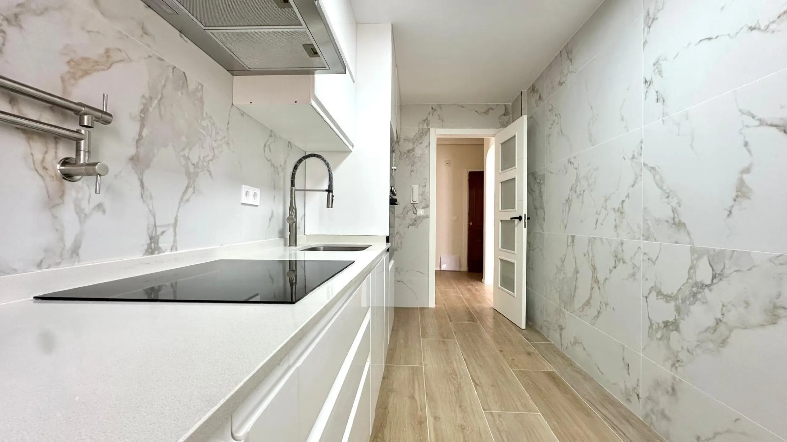APARTAMENTO REFORMADO COMPLETAMENTE DE 3 HAB2 BAÑOS
