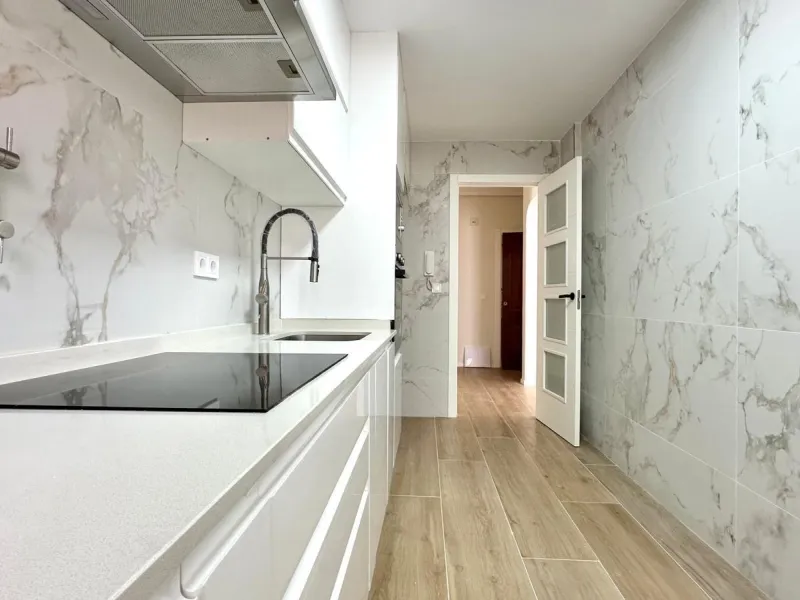 APARTAMENTO REFORMADO COMPLETAMENTE DE 3 HAB2 BAÑOS
