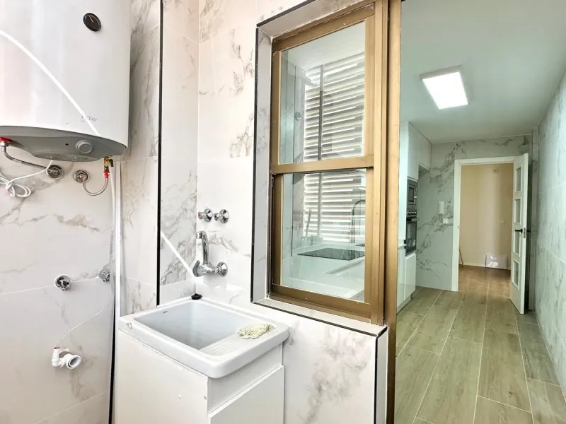 APARTAMENTO REFORMADO COMPLETAMENTE DE 3 HAB2 BAÑOS