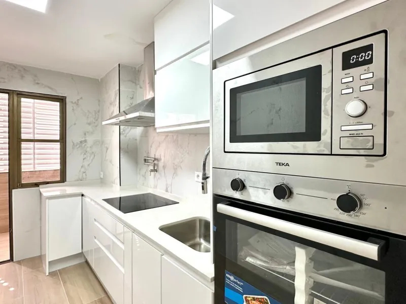 APARTAMENTO REFORMADO COMPLETAMENTE DE 3 HAB2 BAÑOS