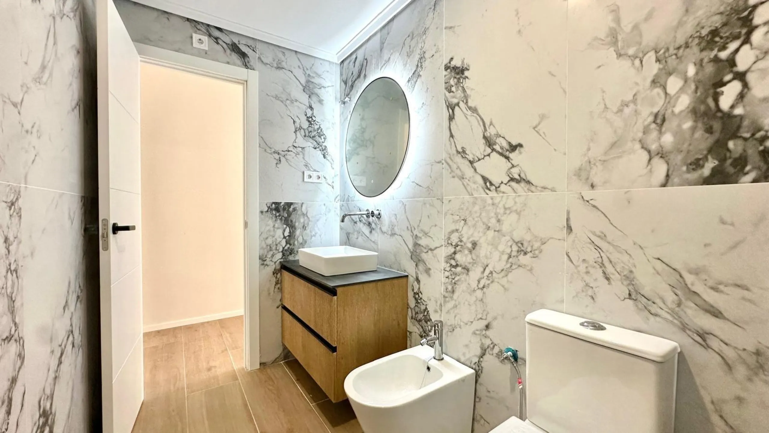 APARTAMENTO REFORMADO COMPLETAMENTE DE 3 HAB2 BAÑOS