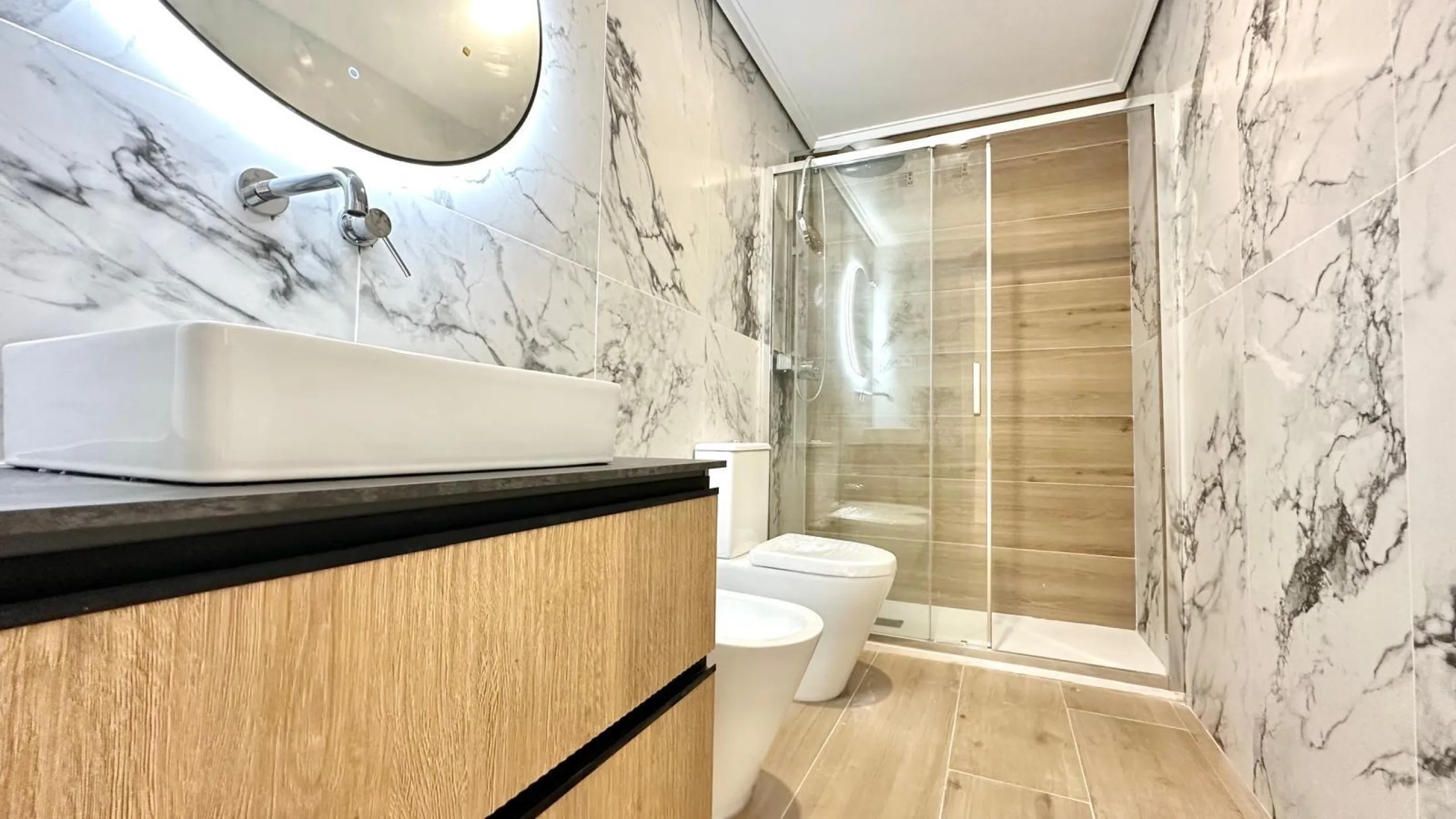 APARTAMENTO REFORMADO COMPLETAMENTE DE 3 HAB2 BAÑOS