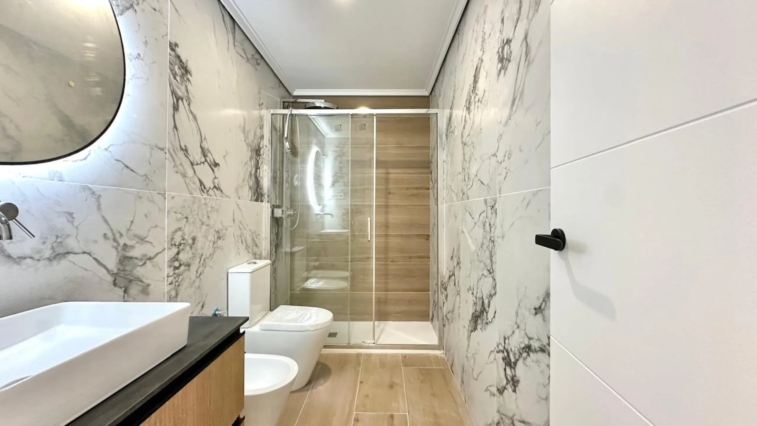 APARTAMENTO REFORMADO COMPLETAMENTE DE 3 HAB2 BAÑOS