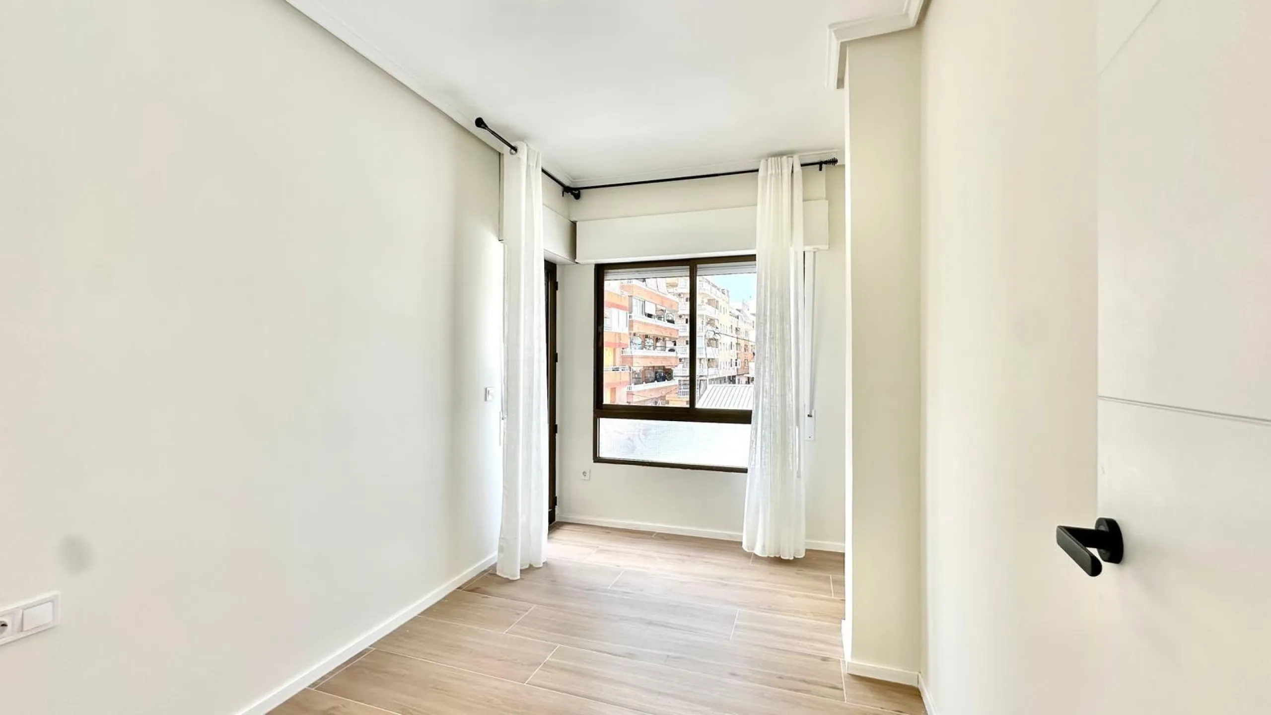 APARTAMENTO REFORMADO COMPLETAMENTE DE 3 HAB2 BAÑOS