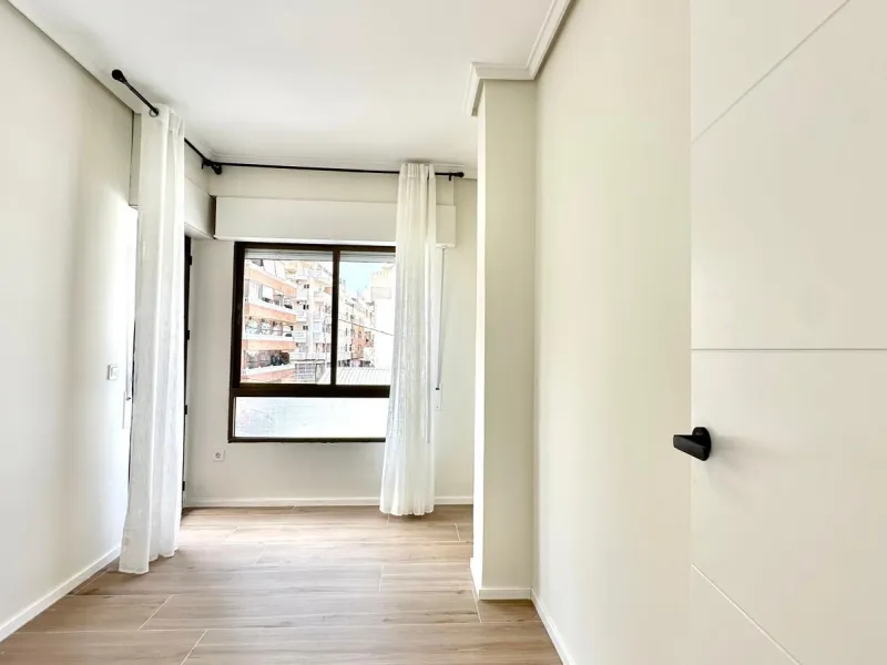 APARTAMENTO REFORMADO COMPLETAMENTE DE 3 HAB2 BAÑOS