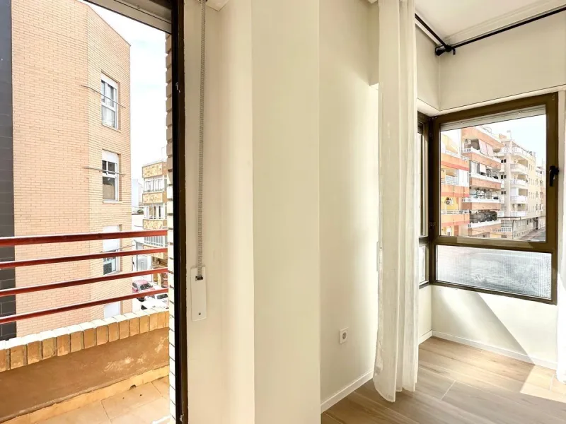 APARTAMENTO REFORMADO COMPLETAMENTE DE 3 HAB2 BAÑOS