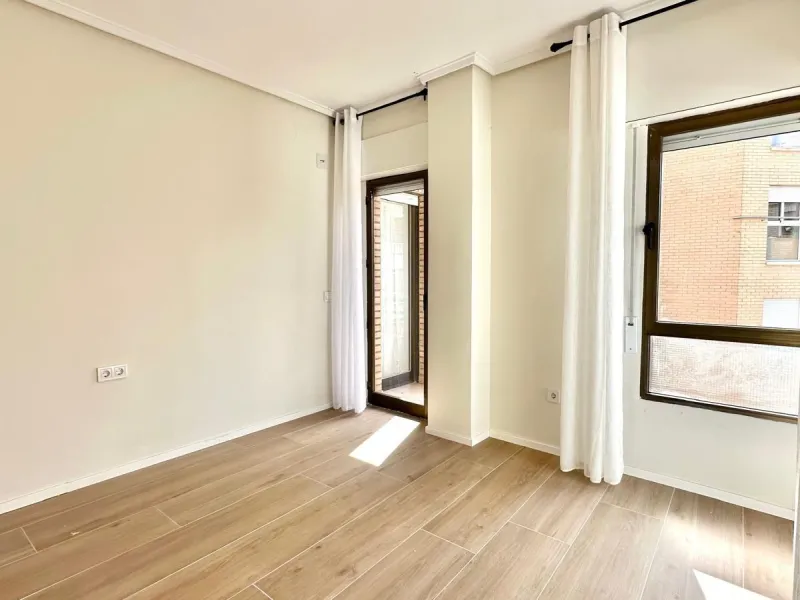 APARTAMENTO REFORMADO COMPLETAMENTE DE 3 HAB2 BAÑOS