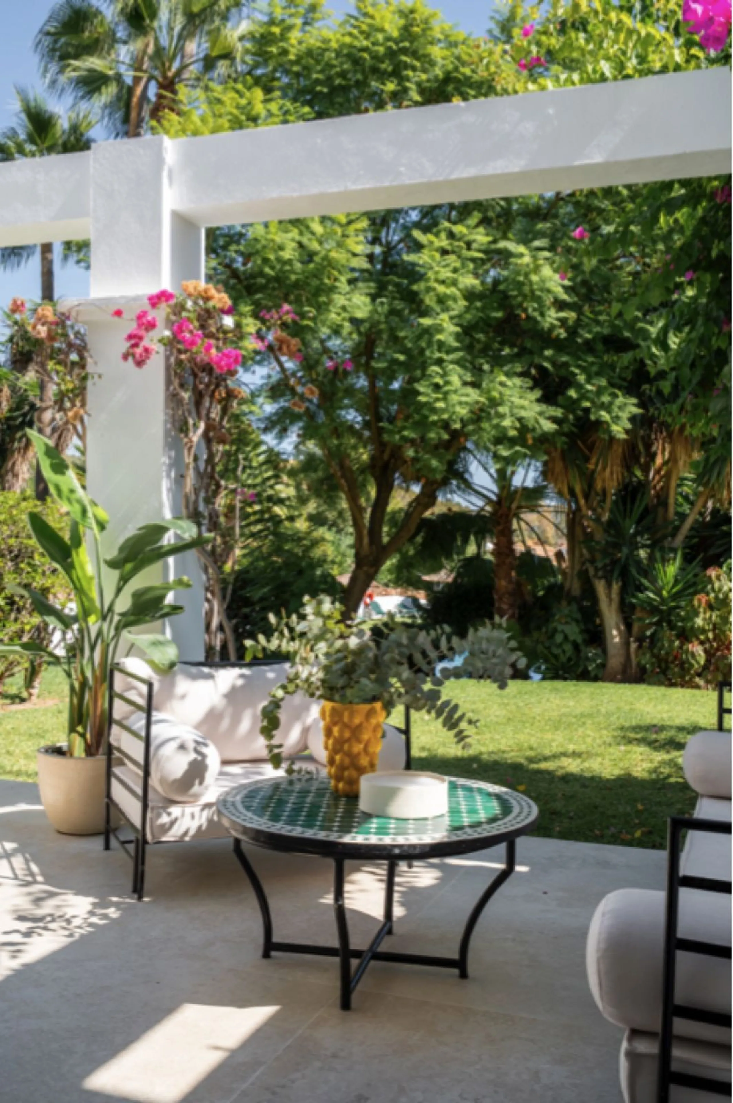 Kürzlich renovierte Erdgeschosswohnung mit 3 Schlafzimmern und individuellen Ausstattungen – La Quinta, Benahavís (Marbella)