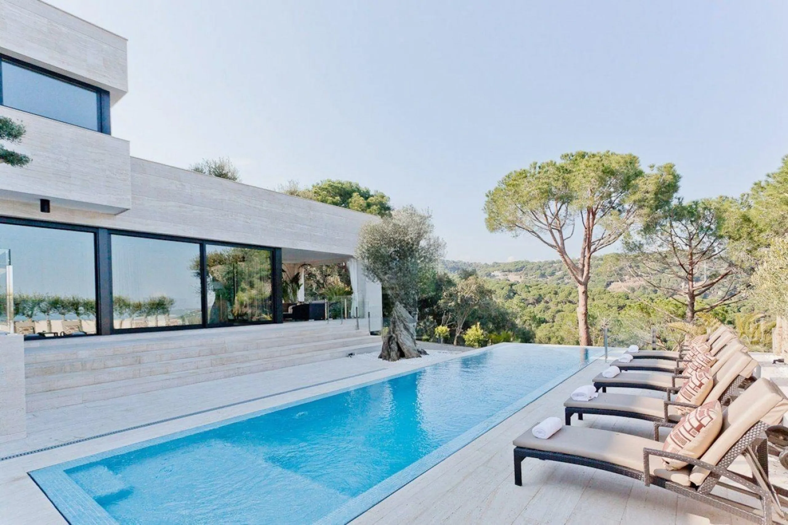 Contemporary Design Villa with Sea Views in Sant Andreu de Llavaneres, Barcelona