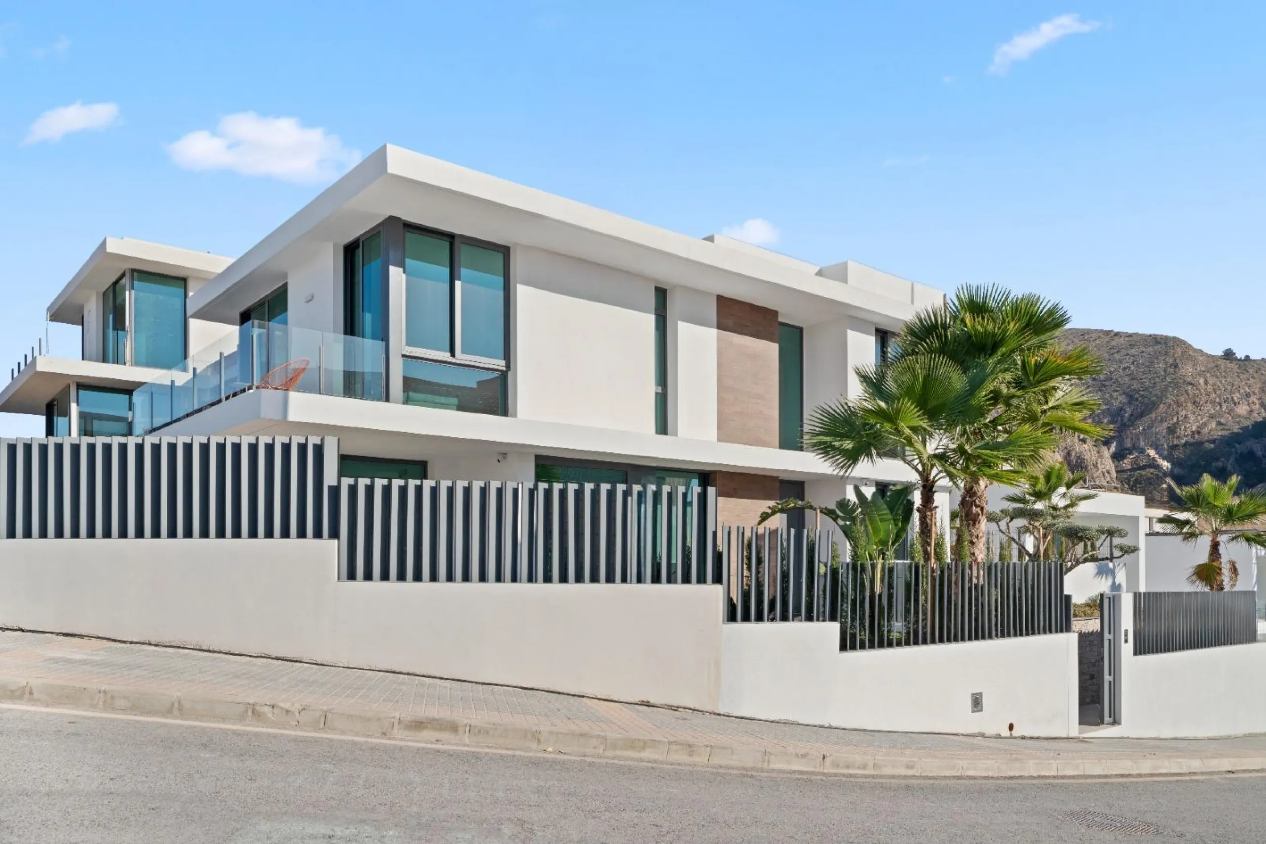 🌿 Exclusivity, design and well-being by the Mediterranean
