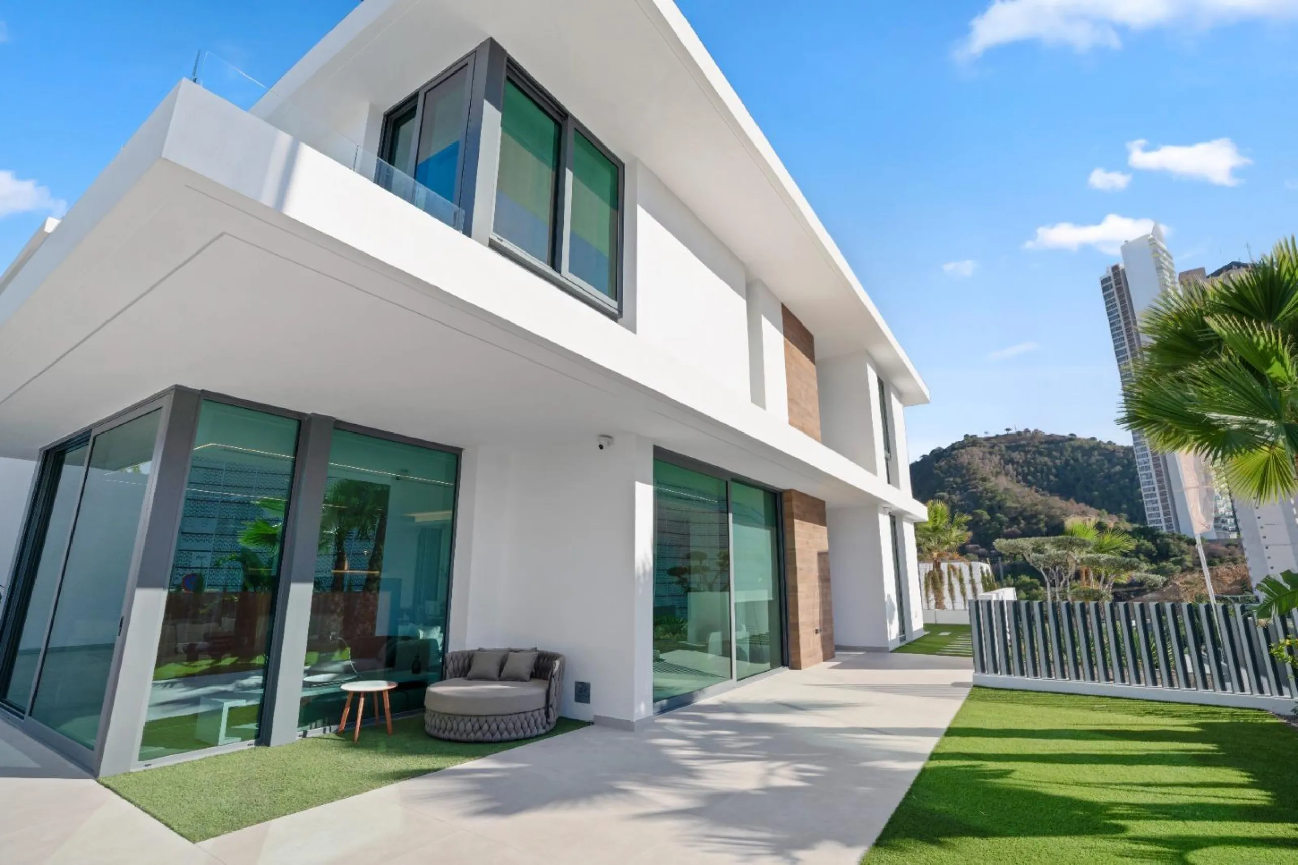 🌿 Exclusivity, design and well-being by the Mediterranean