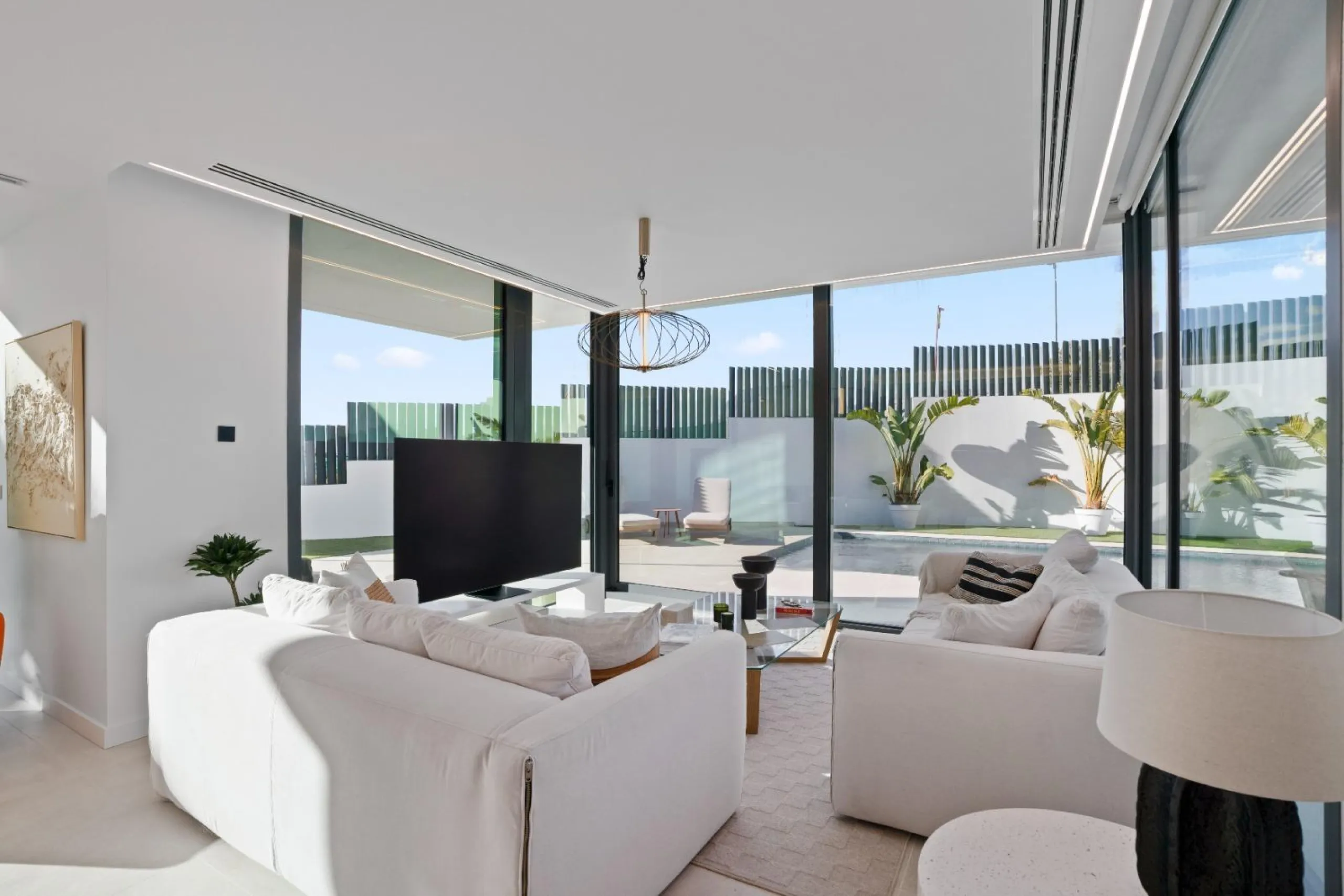 🌿 Exclusivity, design and well-being by the Mediterranean