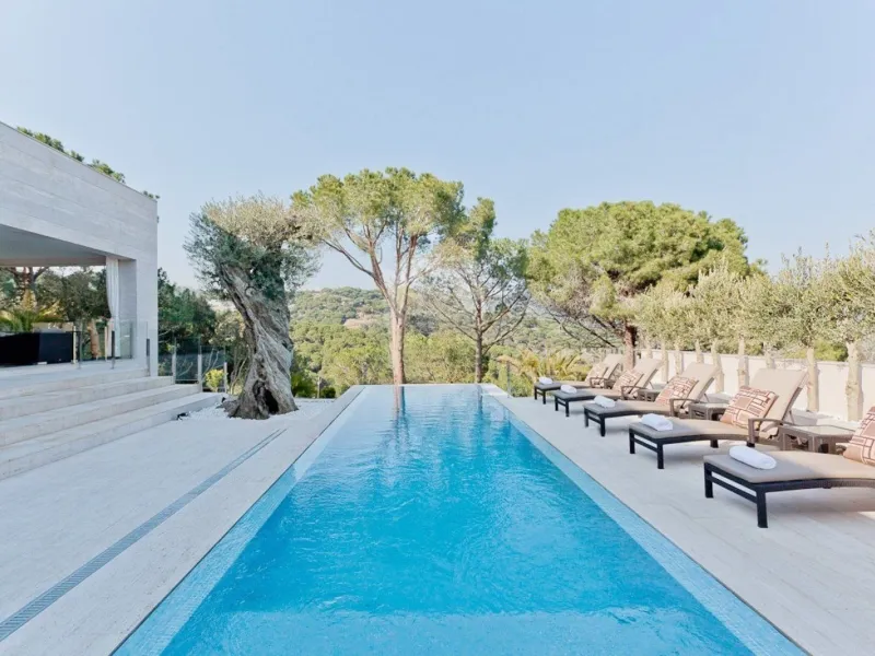 Contemporary Design Villa with Sea Views in Sant Andreu de Llavaneres, Barcelona