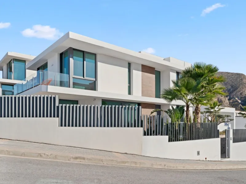 🌿 Villas de exclusividad, diseño y bienestar junto al Mediterráneo