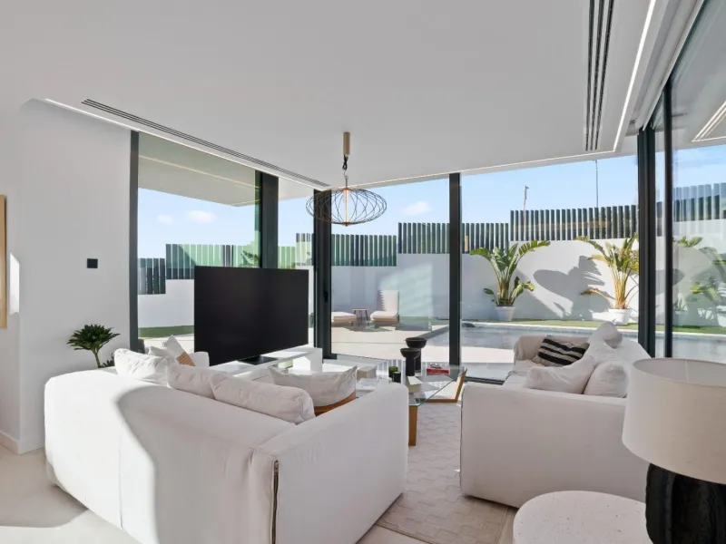 🌿 Villas de exclusividad, diseño y bienestar junto al Mediterráneo