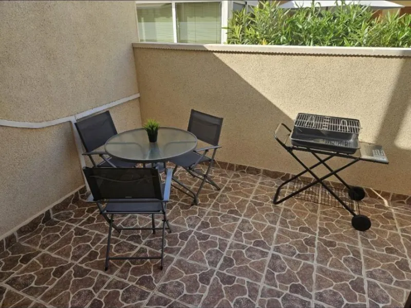 Bungalow planta baja en Playa Flamenca