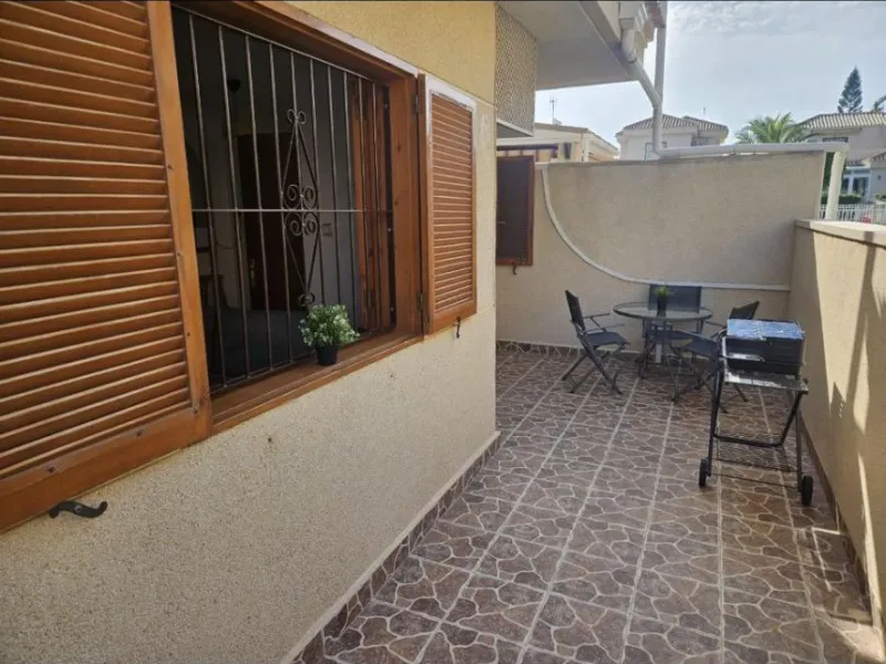 Bungalow planta baja en Playa Flamenca