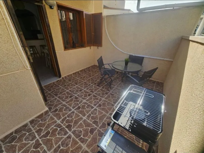 Bungalow planta baja en Playa Flamenca