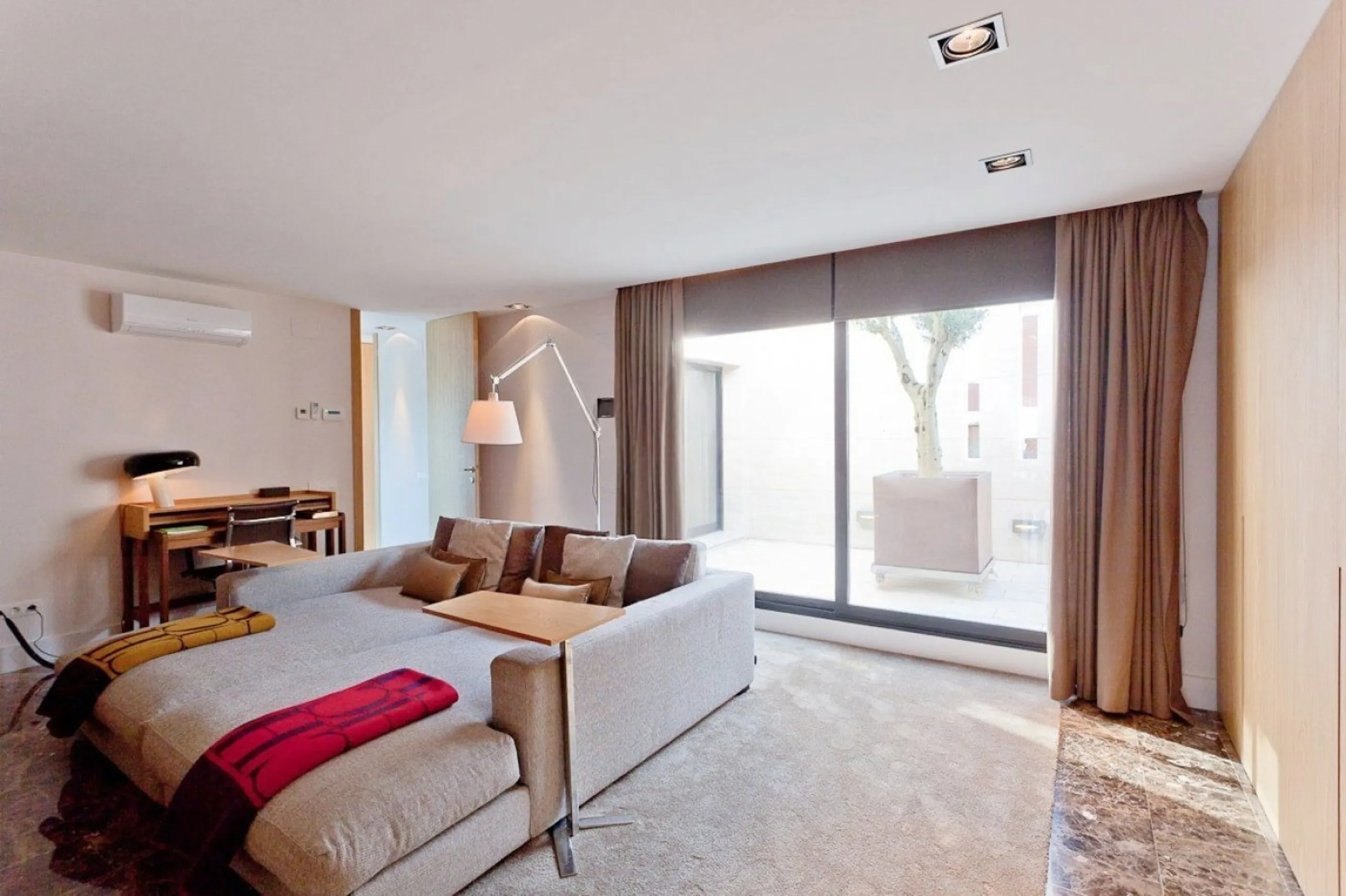 Contemporary Design Villa with Sea Views in Sant Andreu de Llavaneres, Barcelona
