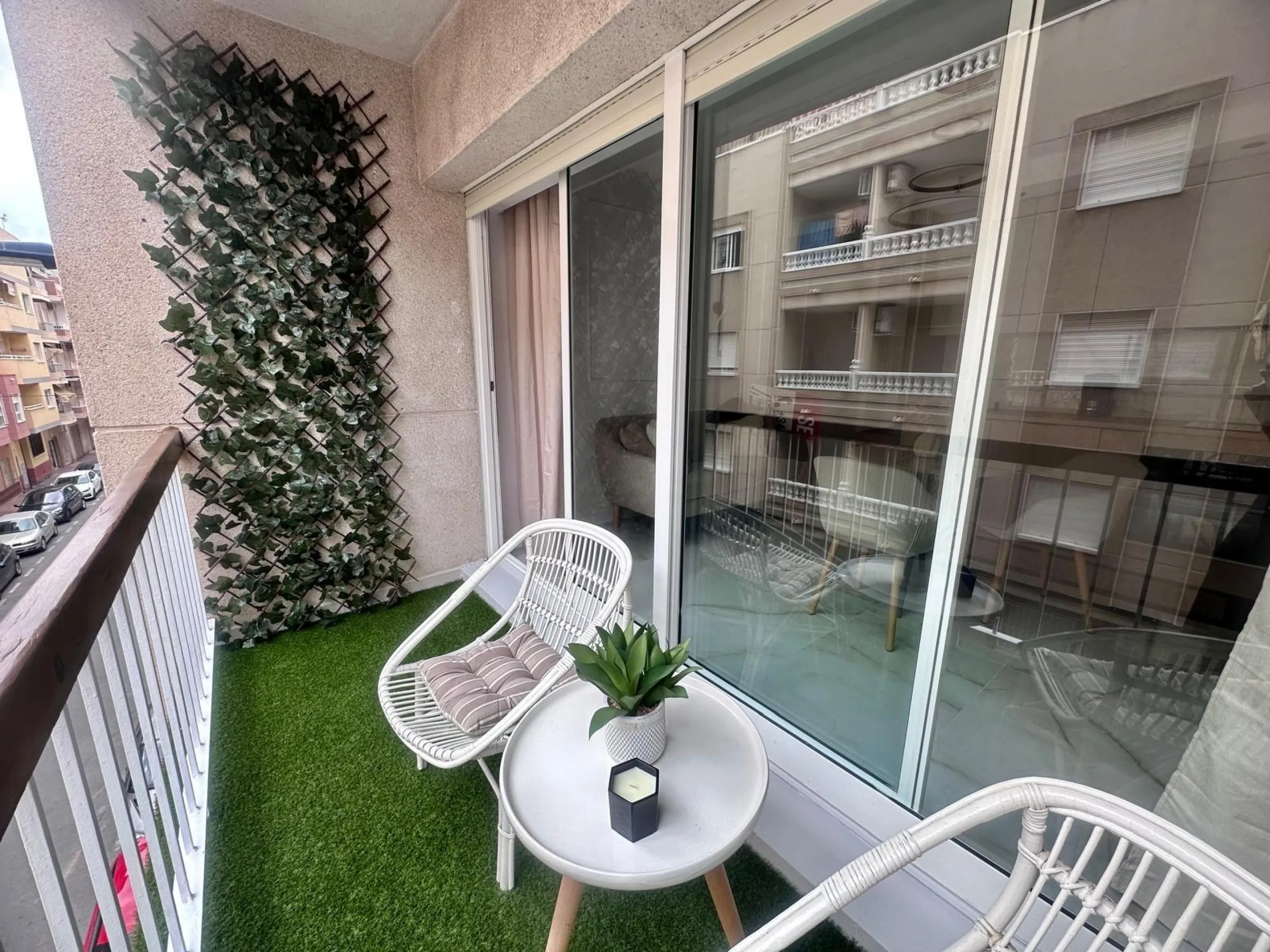 Apartamento totalmente reformado a 350 metros de Playa del Cura con piscina
