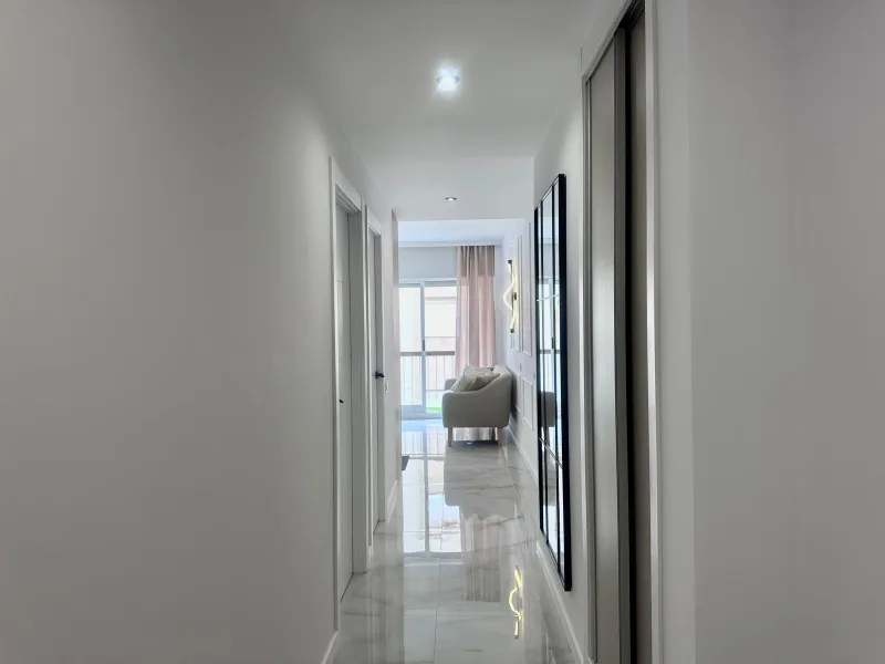 Apartamento totalmente reformado a 350 metros de Playa del Cura con piscina
